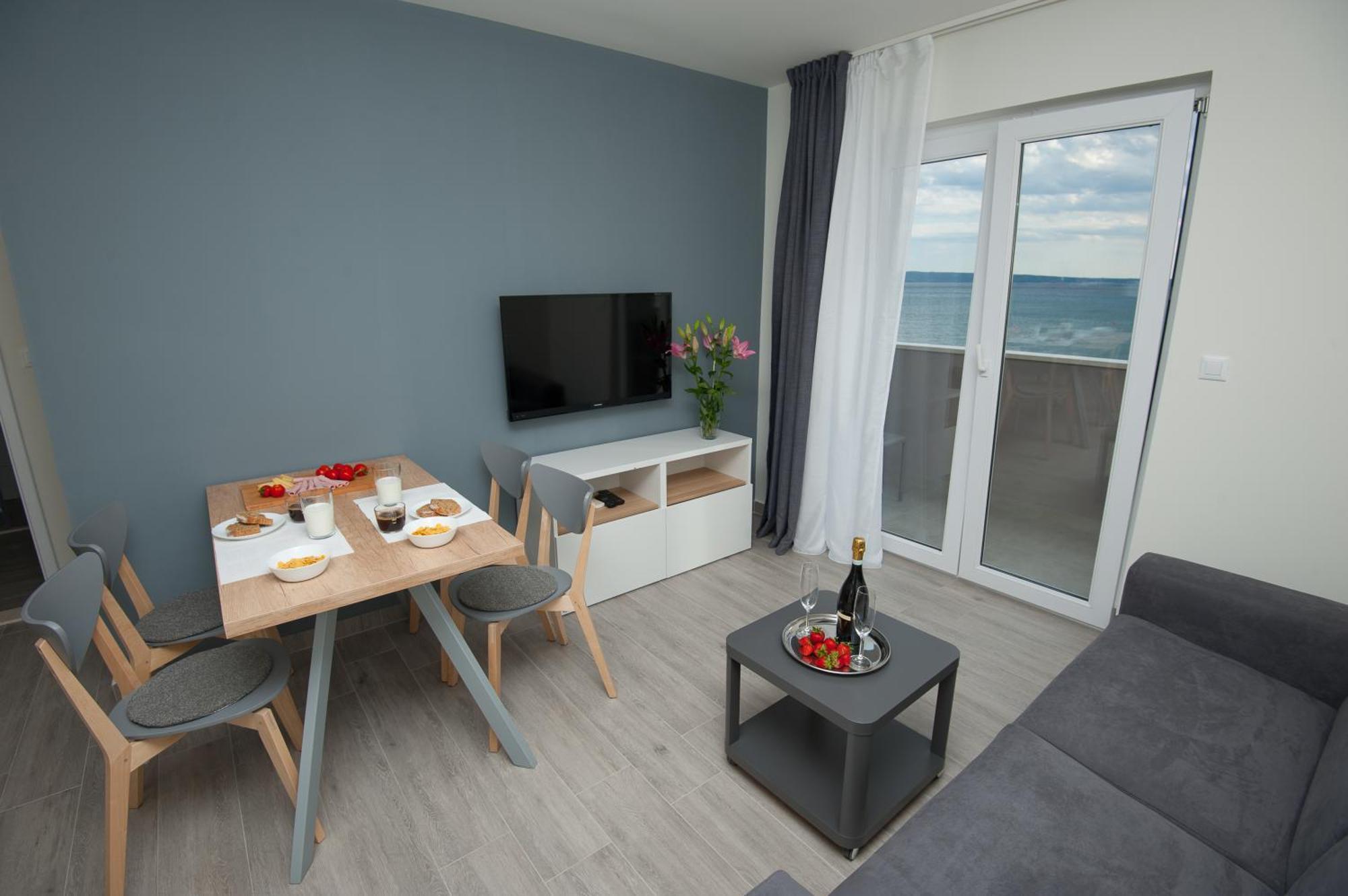 Seaside Luxury Suites 포드스트라나 객실 사진