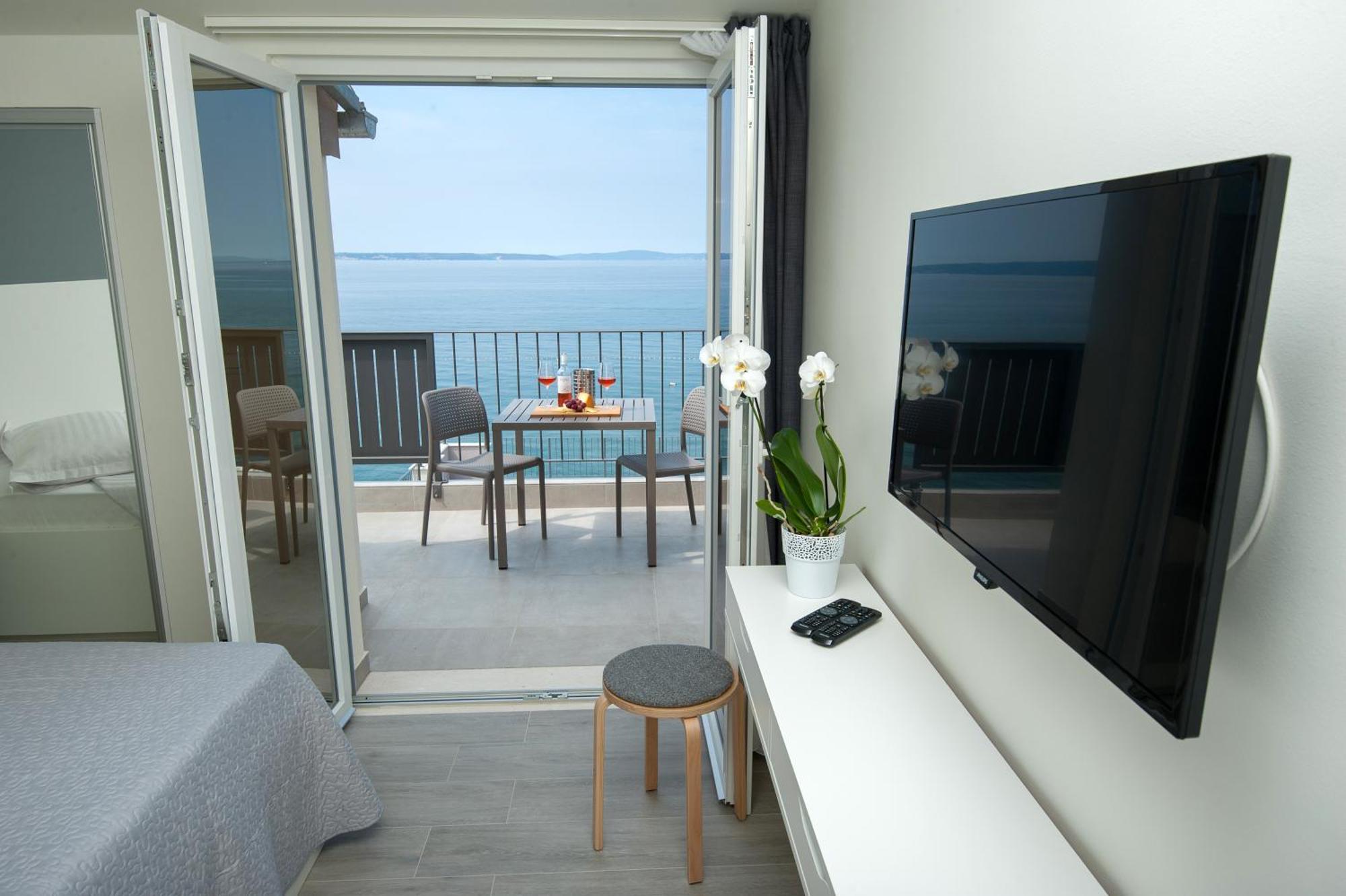 Seaside Luxury Suites 포드스트라나 객실 사진