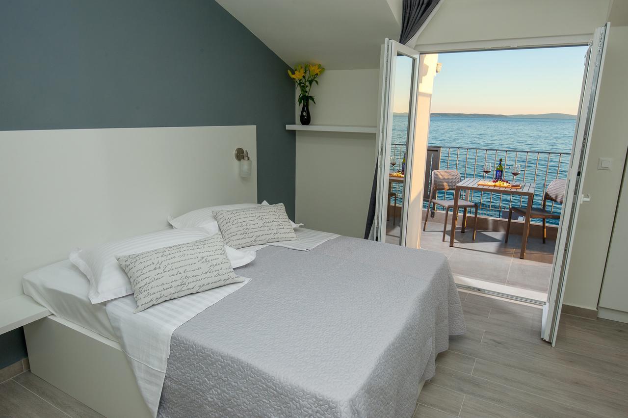 Seaside Luxury Suites 포드스트라나 객실 사진