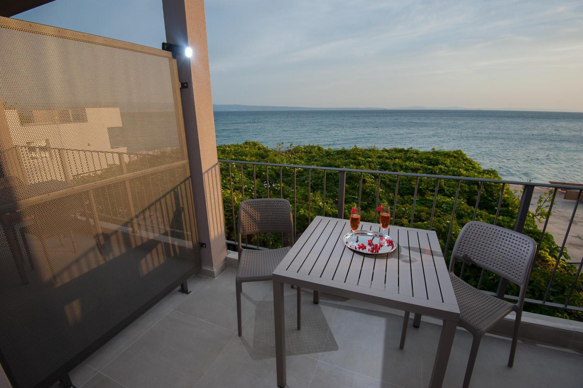 Seaside Luxury Suites 포드스트라나 외부 사진